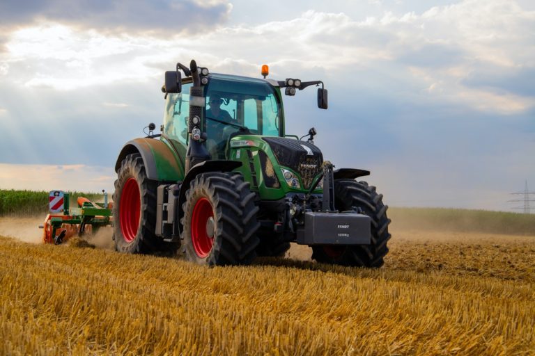 John Deere Class Action Lawsuit Agribusiness Attorney
