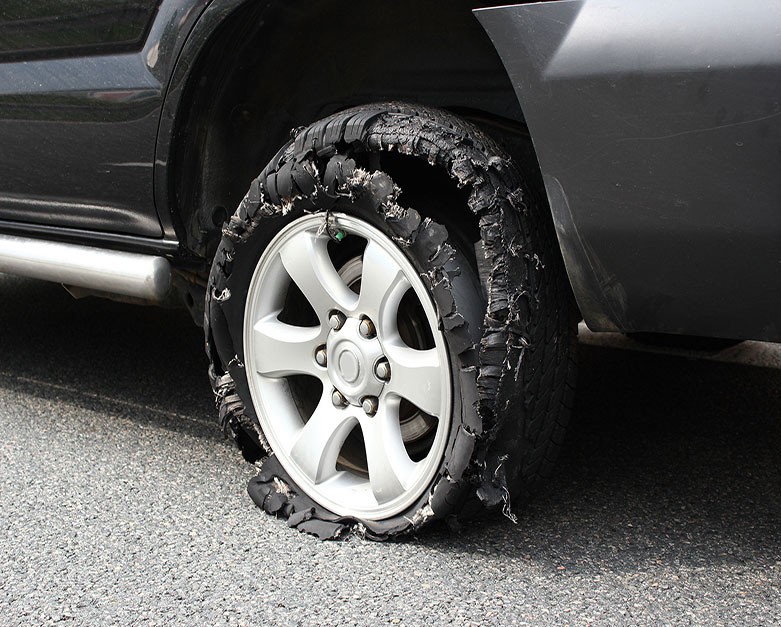tire defect lawsuits ohio product liability lawyer reviewing defective products tread separation lawsuits tire failure